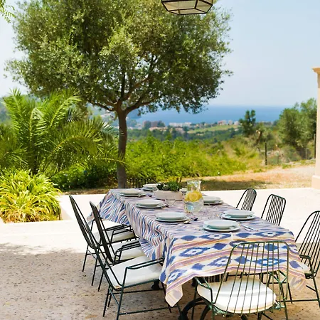 Garrafa Villa